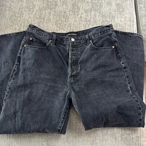 Aritzia denim forum women’s jeans.  The Farrah High Rise Wide Leg 28L